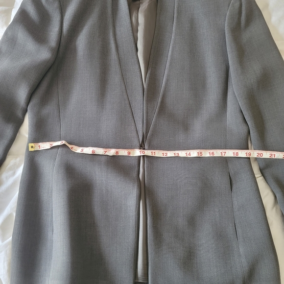 Giorgio Armani womens size 48 blazer. Dark gray - Picture 9 of 10